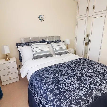 Holiday home Cois Farraighe